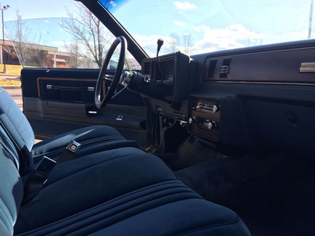 1985 Blue Chevrolet Monte Carlo Coupe