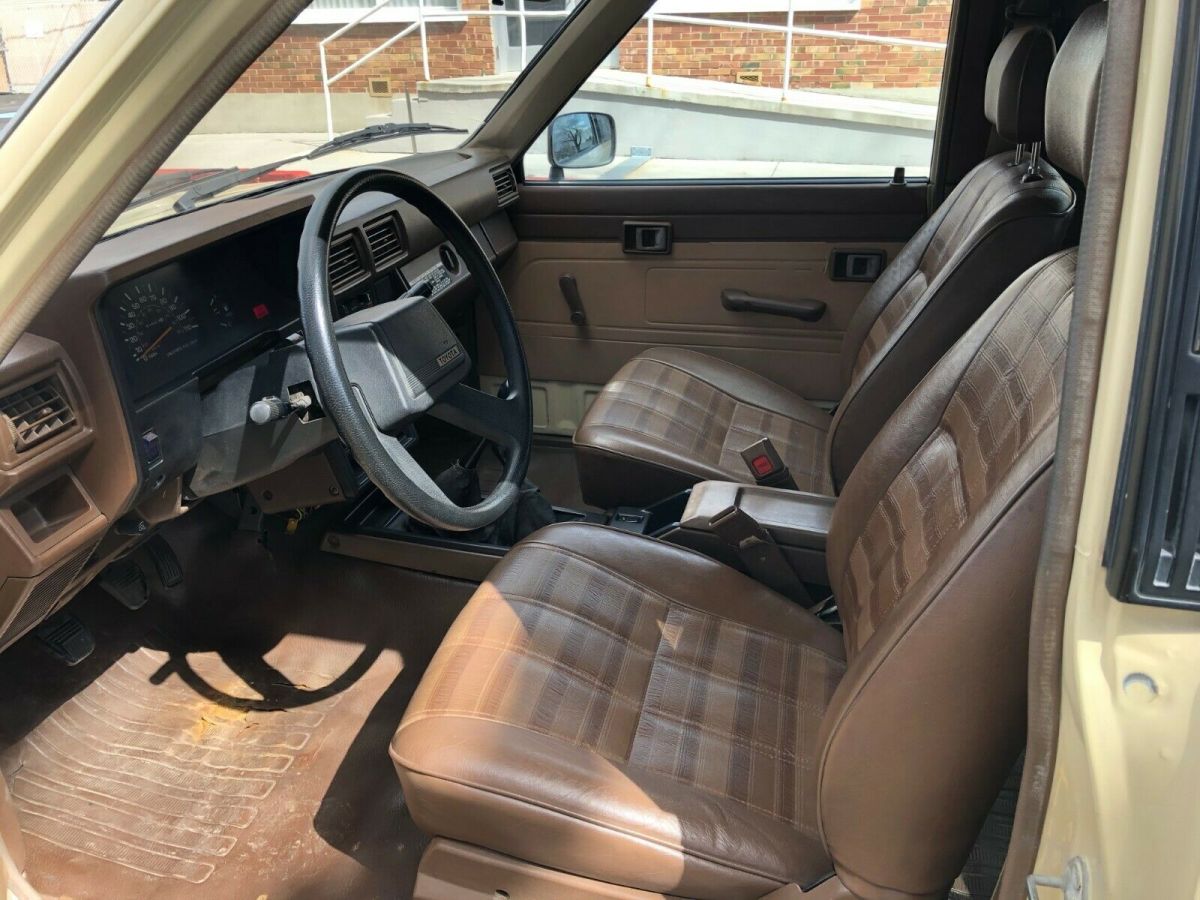1985 Tan Toyota 4Runner SUV