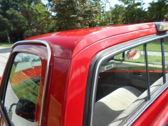 1985 Red Chevrolet C-10