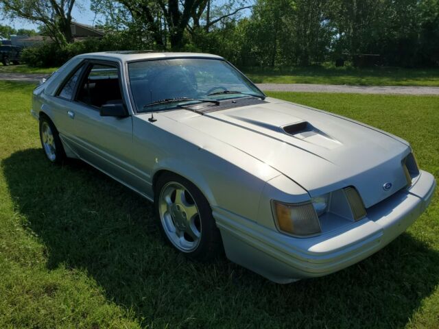 1985 Silver Ford Mustang Hatchback