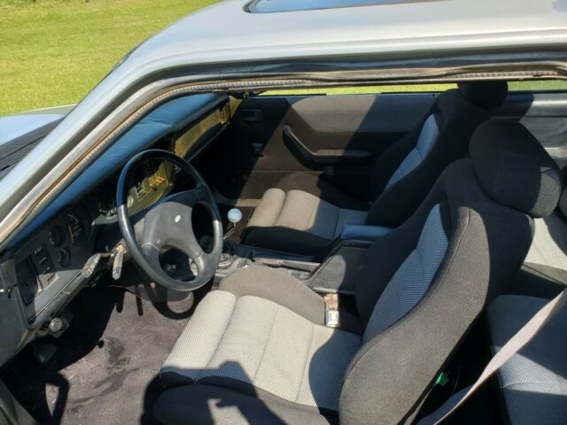 1985 Silver Ford Mustang Hatchback