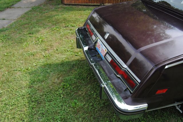 1985 Burgundy Oldsmobile Toronado Coupe
