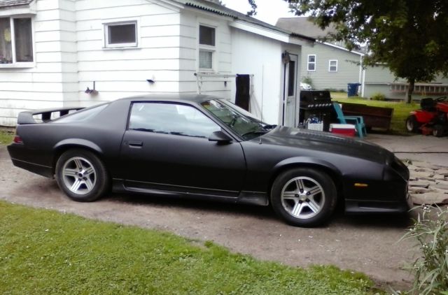 1985 Black Chevrolet Camaro Hatchback