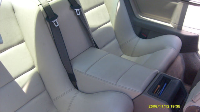 1991 Green BMW 8-Series Coupe