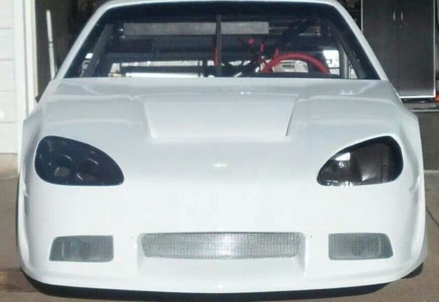 1985 White Pontiac Fiero