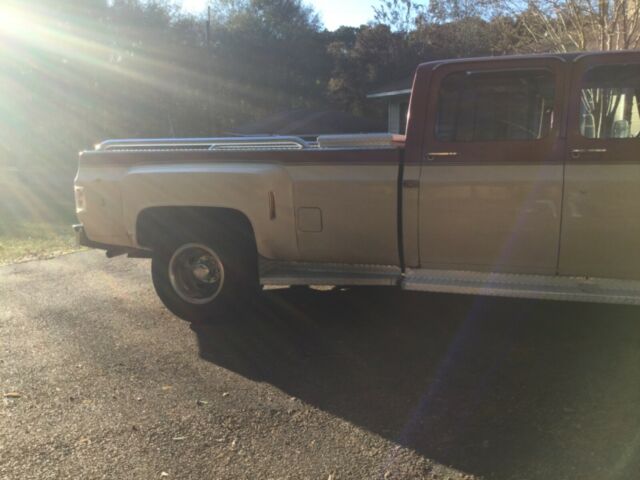 1986 Copper/Tan Chevrolet C/K Pickup 3500 Crew Cab Pickup