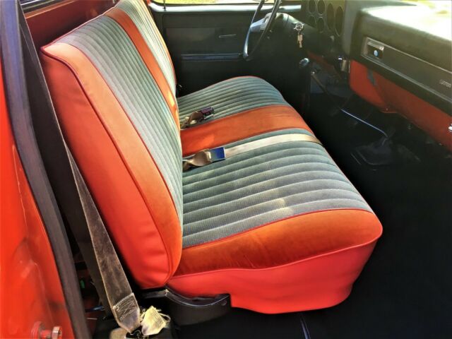 1986 Black Chevrolet C-10 Standard Cab Pickup