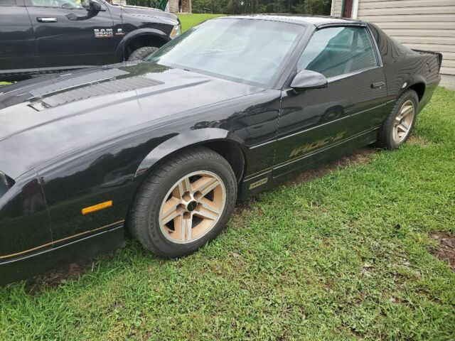 1986 Black Chevrolet Camaro