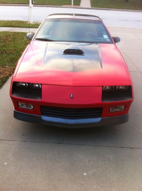 1986 Red Chevrolet Camaro Coupe