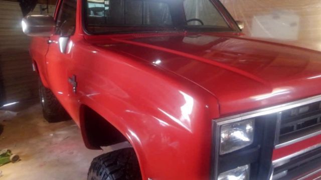 1986 Red Chevrolet C/K Pickup 1500 Standard Cab Pickup