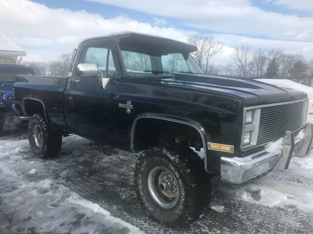 1986 Black Chevrolet C/K Pickup 1500 Standard Cab Pickup