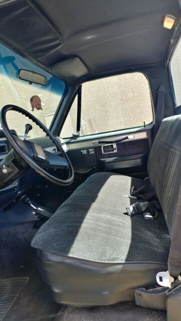 1986 Gray Chevrolet Other Pickups Standard Cab Pickup
