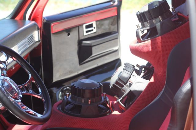 1986 Red Chevrolet C-10