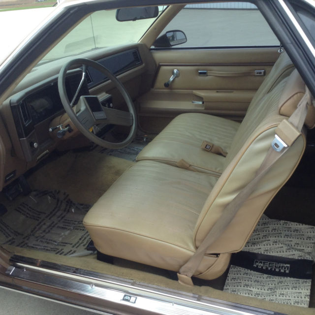 1986 Tan Chevrolet El Camino Standard Cab Pickup