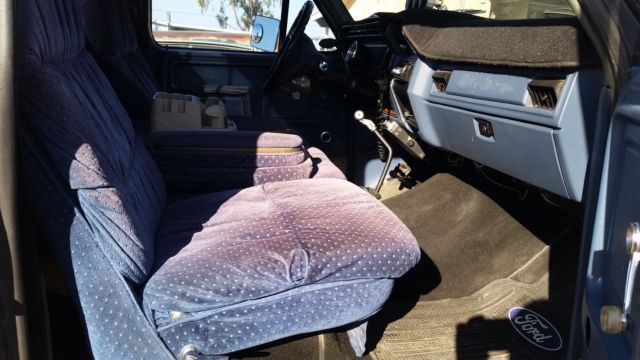 1986 Black Ford F-150 Standard Cab Pickup