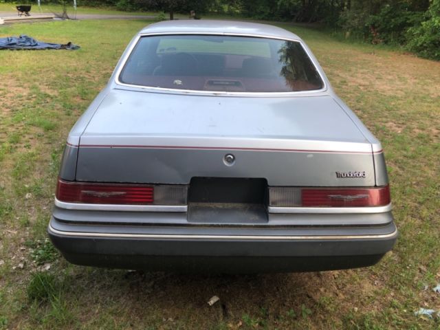 1986 Gray Ford Thunderbird Coupe