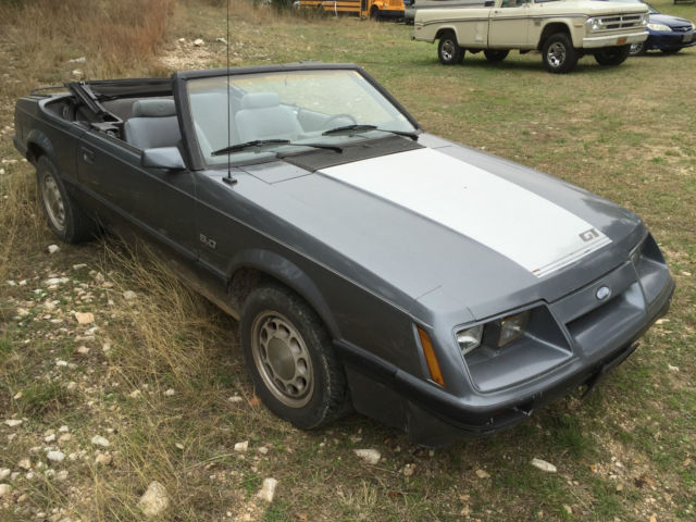 1986 Gray Ford Mustang Convertible