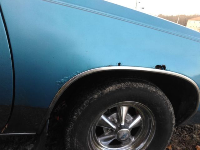 1986 Blue Oldsmobile Cutlass Coupe