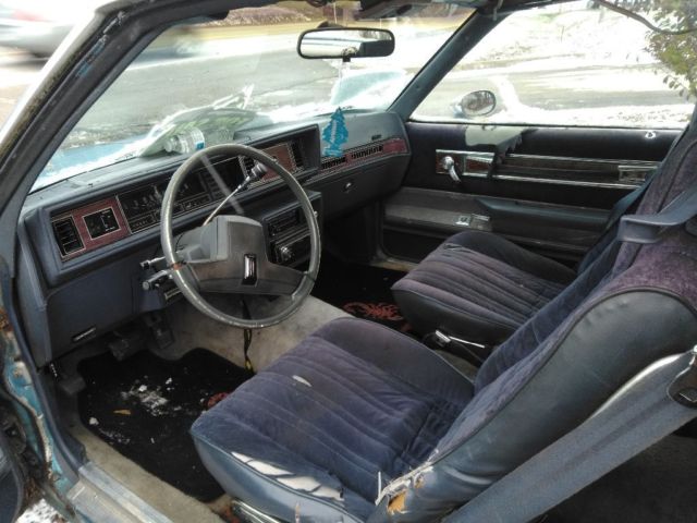 1986 Blue Oldsmobile Cutlass Coupe