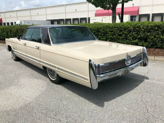 1967 Tan Chrysler Imperial Sedan