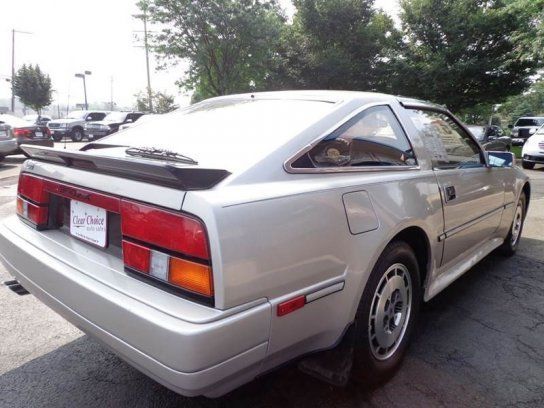 1986 Silver Nissan 300ZX Coupe