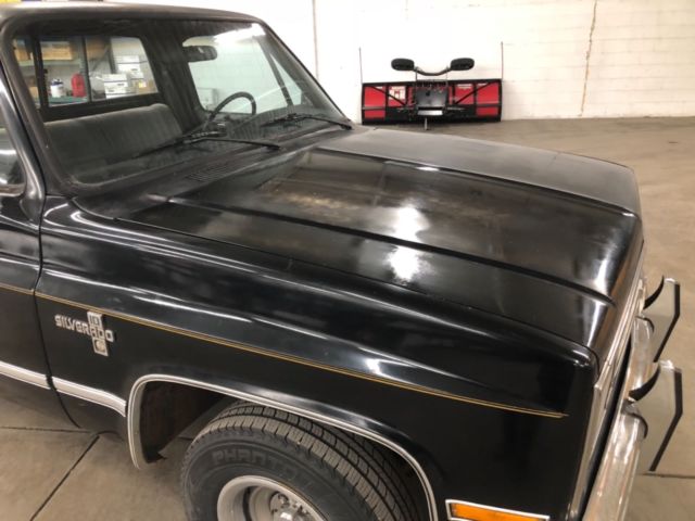1987 Black Chevrolet C-10 Standard Cab Pickup