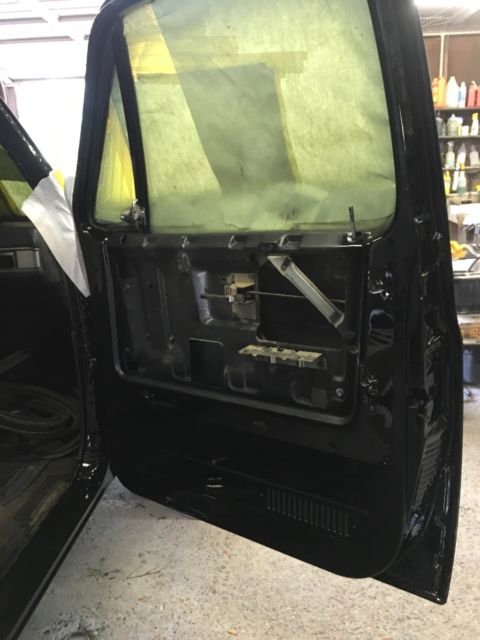 1987 Black Chevrolet C-10