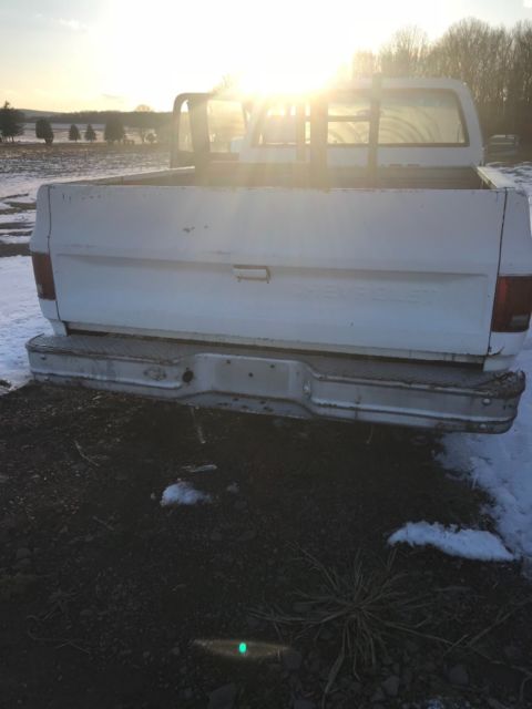 1987 White Chevrolet C/K Pickup 2500 Standard Cab Pickup