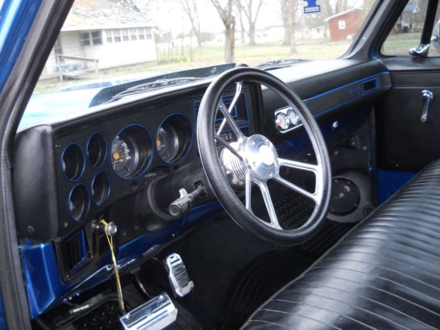 1987 Blue Chevrolet C/K Pickup 1500 short bed
