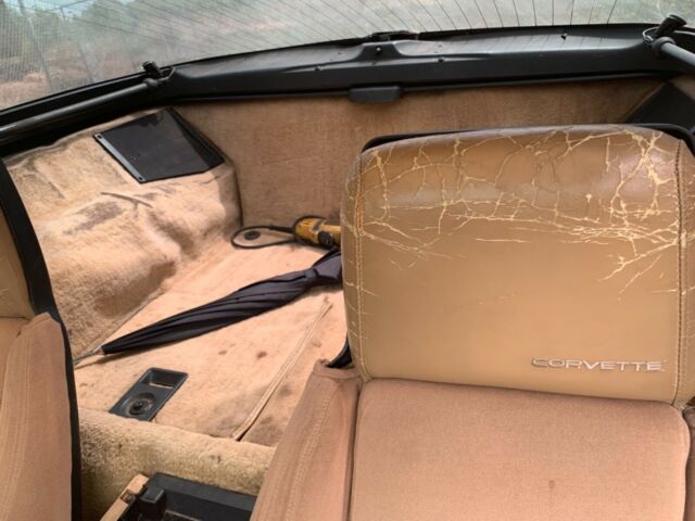 1987 Orange Chevrolet Corvette Coupe