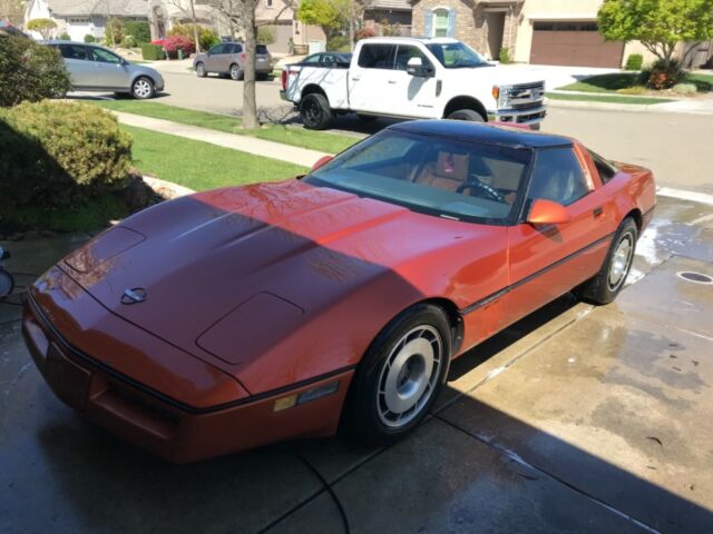 1987 Orange Chevrolet Corvette Coupe