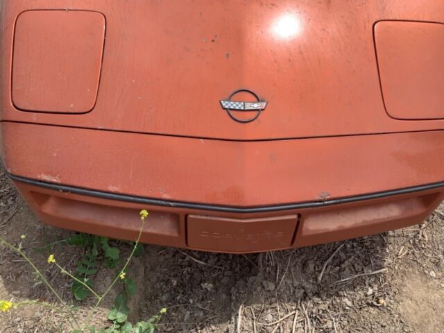 1987 Orange Chevrolet Corvette Coupe