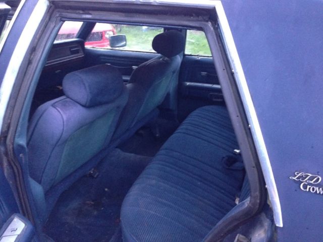 1987 Ford Crown Victoria