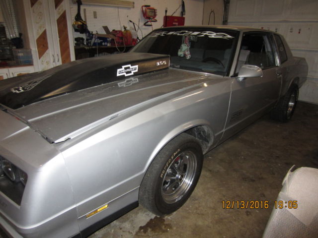 1987 Gray Chevrolet Monte Carlo Coupe