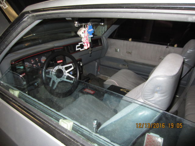 1987 Gray Chevrolet Monte Carlo Coupe