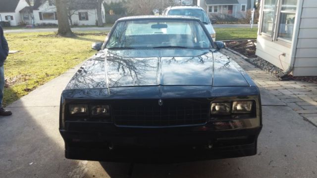1987 Black Chevrolet Monte Carlo Coupe