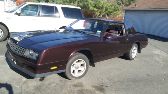 1987 Burgundy Chevrolet Monte Carlo Coupe