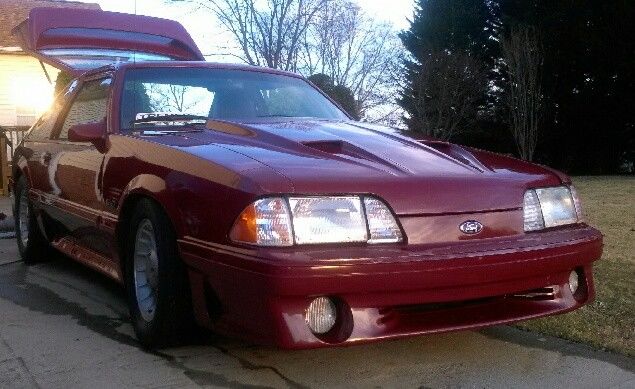 1987 CABERNET RED Ford Mustang COUPE HATCHBACK