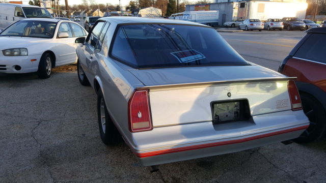 1987 Gray Chevrolet Monte Carlo Coupe