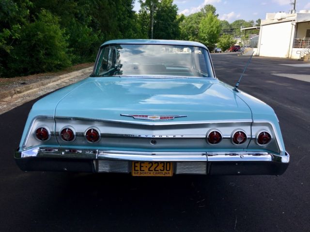 1962 Twilight Turquoise Chevrolet Impala Sedan