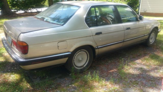 1988 Gold BMW 7-Series Sedan