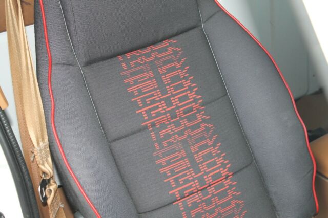 1988 White Chevrolet S-10 Extended Cab Pickup