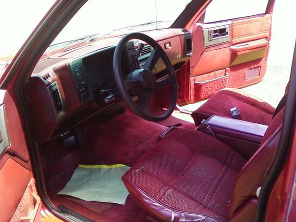 1988 Burgundy GMC S-15  JIMMY 2  DOOR
