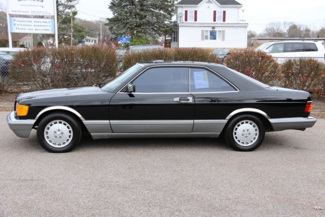 1988 Black Mercedes-Benz 500-Series Coupe
