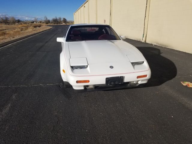 1988 White Nissan 300ZX