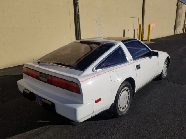1988 White Nissan 300ZX
