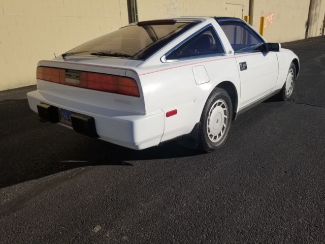 1988 White Nissan 300ZX
