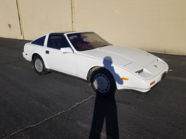 1988 White Nissan 300ZX