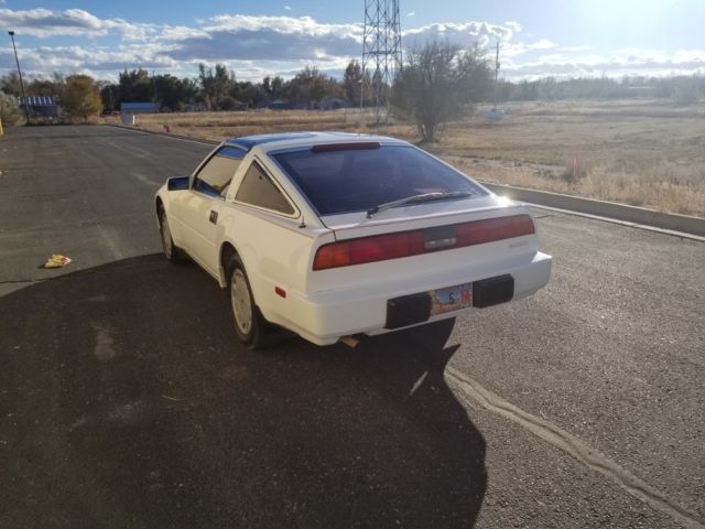 1988 White Nissan 300ZX