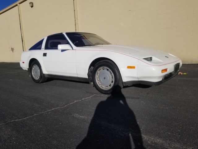 1988 White Nissan 300ZX